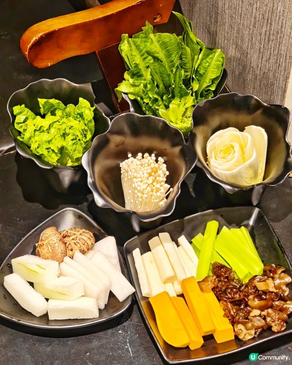 高CP💰無限時🕚鮮料🥩火鍋🥢放題