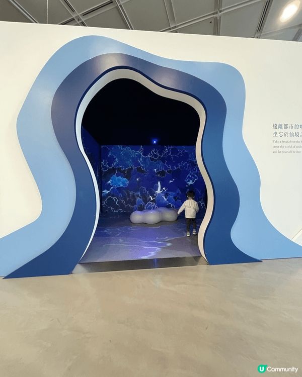 誠意推介香港藝術館博物館，非常休閑，滿滿藝術氛圍，隨處都係打...