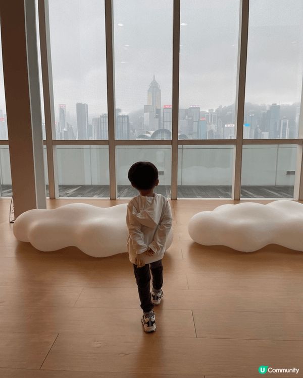誠意推介香港藝術館博物館，非常休閑，滿滿藝術氛圍，隨處都係打...