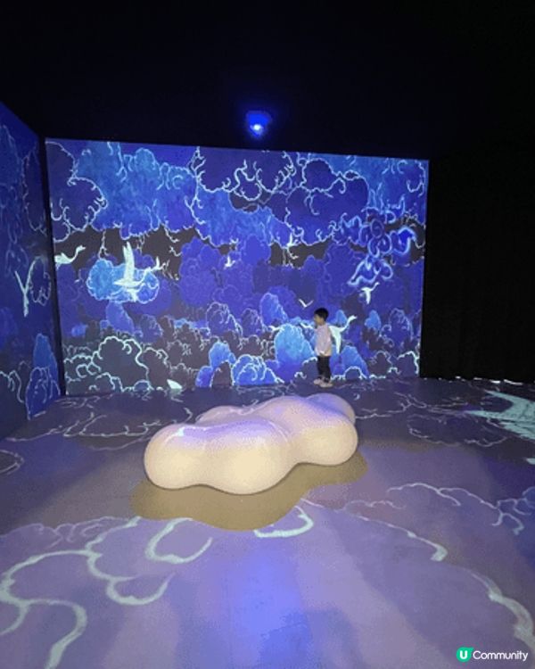 誠意推介香港藝術館博物館，非常休閑，滿滿藝術氛圍，隨處都係打...