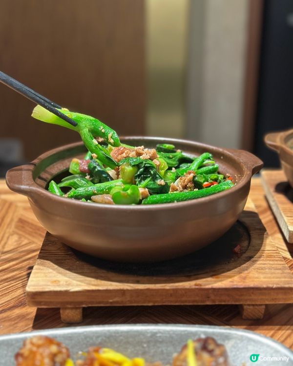 灣仔 中午都食到煲仔飯