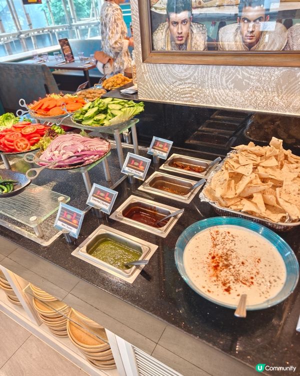 異國情調佈置印度菜餐廳自助午餐