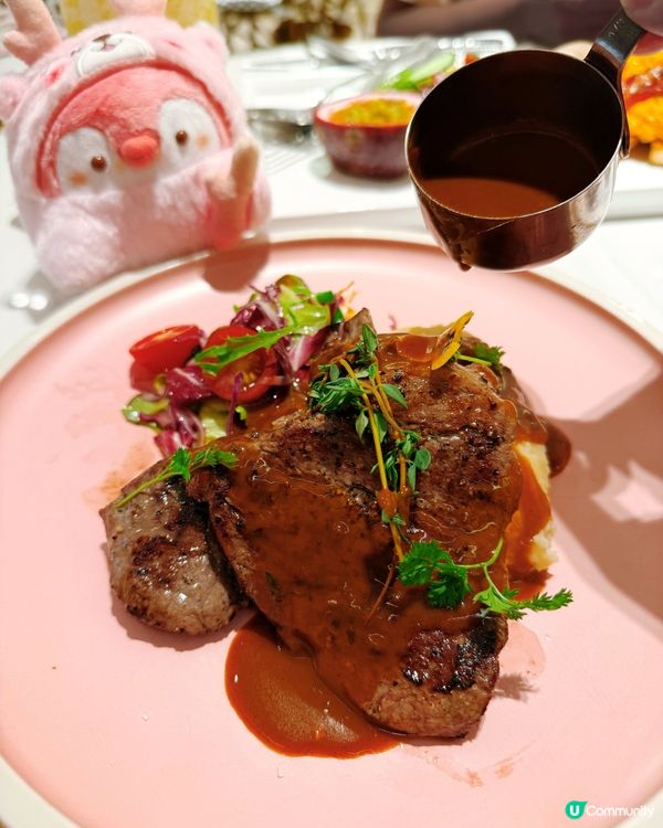 豬仔天堂！萌到捨不得走！🐷💖