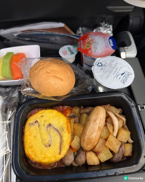 機上飛得穩超舒服！✈️🥳