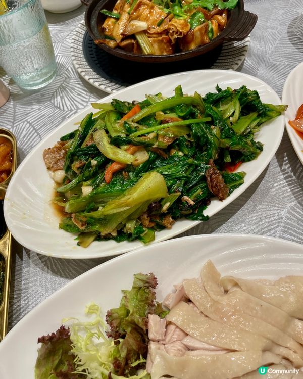 🍛粉嶺･荷葉冰室|平民餐廳,咕嚕肉+海南雞飯+酸菜魚,味道正...