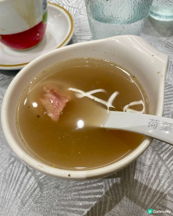 🍛粉嶺･荷葉冰室|平民餐廳,咕嚕肉+海南雞飯+酸菜魚,味道正...