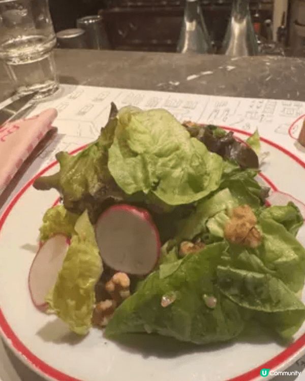 【中環La Vache! 食評】🥩 專注牛扒薯條的法式小館