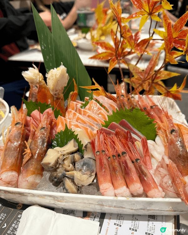 銅鑼灣大喜屋的食材種類繁多且非常新鮮，無論是刺身還是熟食的水...