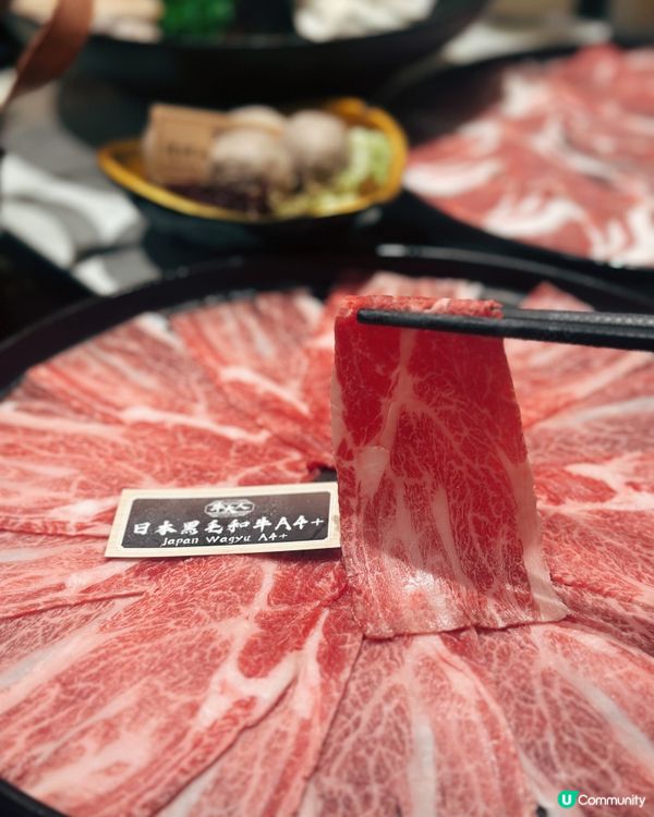 台灣牛大人火鍋吃到飽