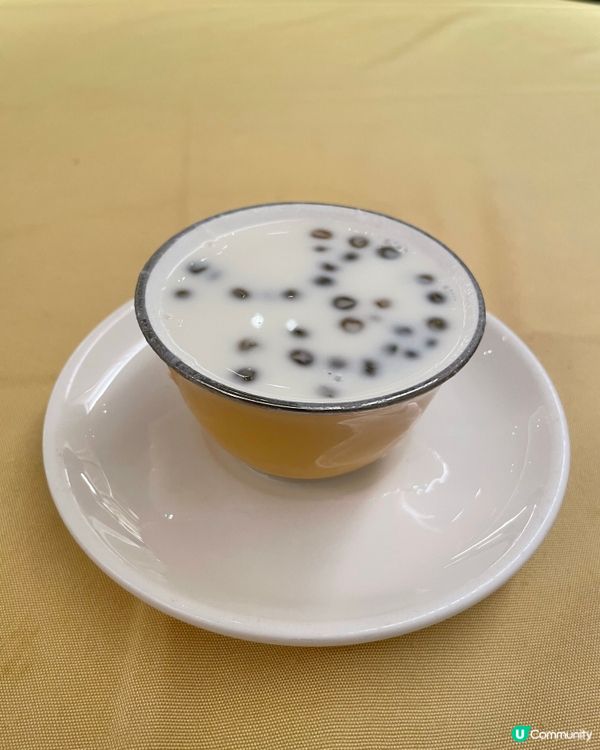 覓食在黃竹坑