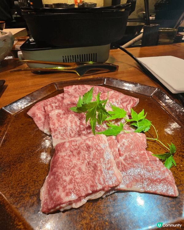 來自日本冠軍鹿兒島A4和牛omakase套餐配清酒岩晒，肉質...