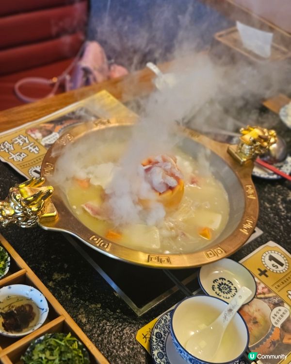 上星期同好姊妹食喺大滾友火鍋(元朗) 食左個優質宮廷火鍋！