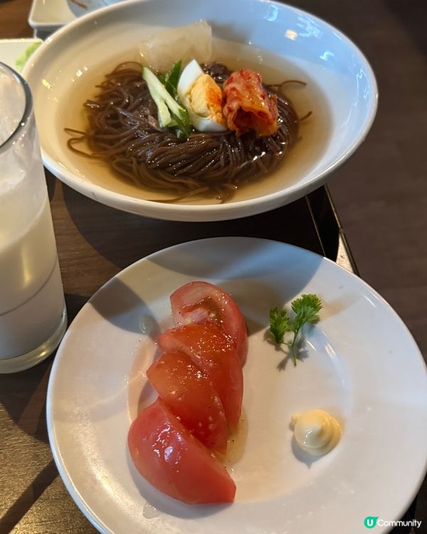 去日本食任食燒肉，任飲飲品，都係每人一