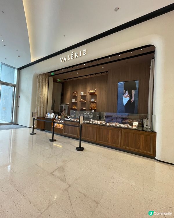 🥐深圳萬象城･VELARIE|人形麵包$15超搞笑!一口牛角...