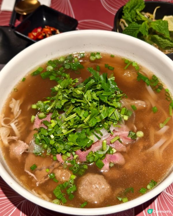連續8年榮獲米芝蓮必比登推介越南菜餐廳
