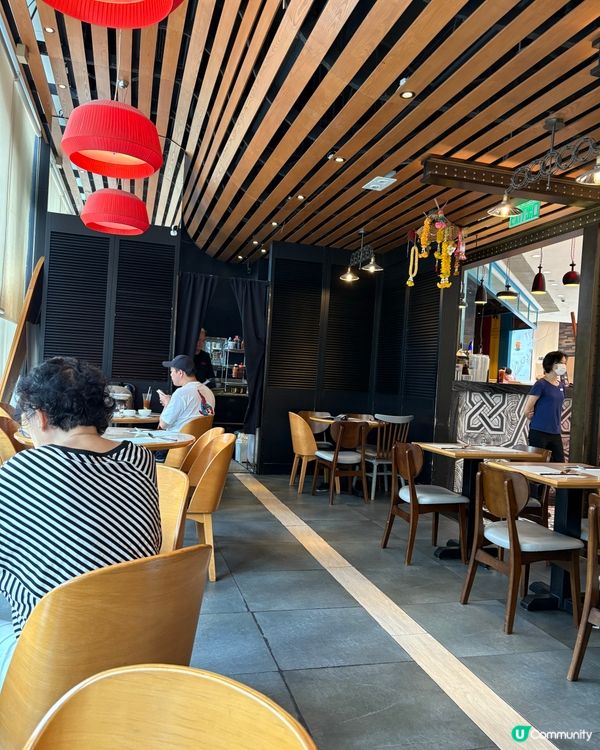 假日午餐