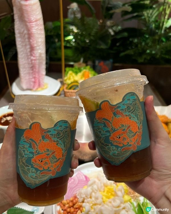 呢度有兩個符合你要求嘅社交媒體貼文標題：

新店開！港人北上