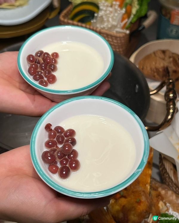呢度有兩個符合你要求嘅社交媒體貼文標題：

新店開！港人北上