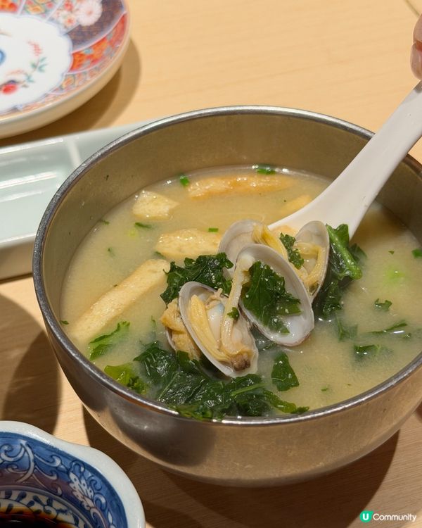 爆汁漢堡排3重奏，白飯任裝🍚