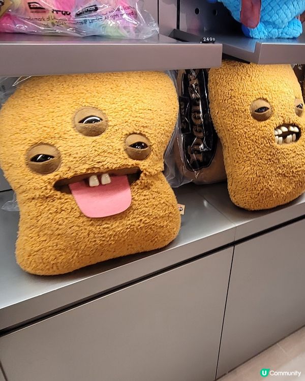 首間FUGGLER專門店