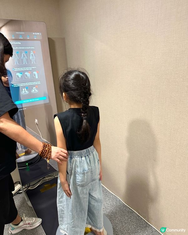 阿女終於唔使我不停提『挺直啲條腰』！！！！
