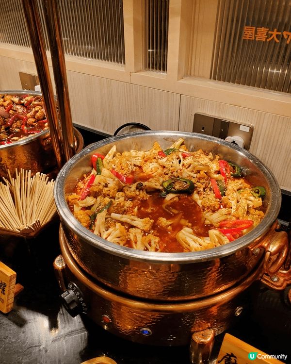 最鍾意選擇有水準嘅。 酒店食自助餐。 因為乾淨衞生，而且有特...