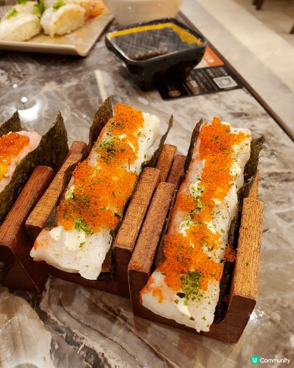 最鍾意選擇有水準嘅。 酒店食自助餐。 因為乾淨衞生，而且有特...