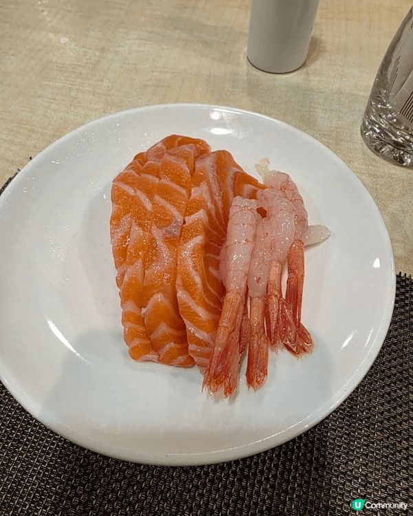 城景國際酒店嘅海鮮自助晚餐真係一場味覺盛宴。踏入餐廳，好感受...