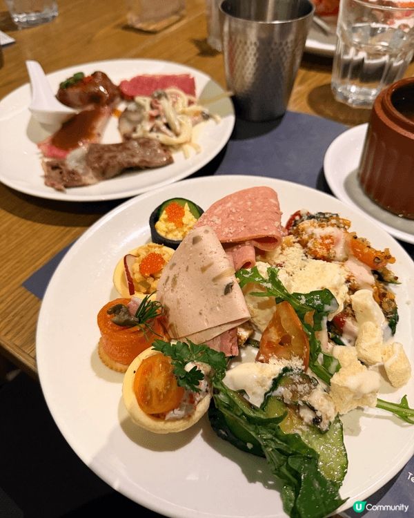 認真，依家喺香港食Buffet，除左排隊排到懷疑人生之外，最...