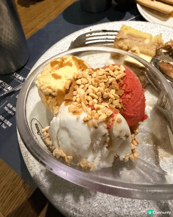 認真，依家喺香港食Buffet，除左排隊排到懷疑人生之外，最...