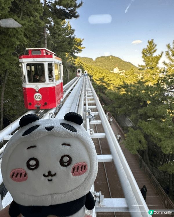 釜山有好多值得打俾咭的地方，最喜歡甘川文化村和坐小火車！打咭...