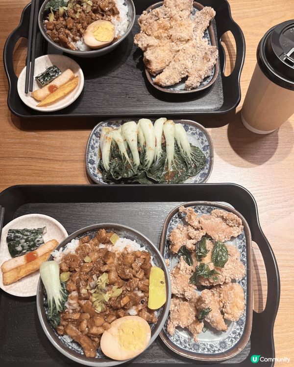 這是一份非常經典、標準的台灣料理套餐！這種組合在台灣被稱為「...
