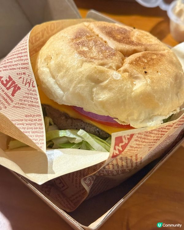 ｢Burger包面好食🤤成個burger都配搭得好好味｣