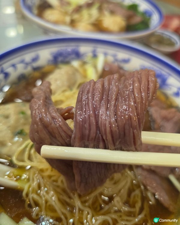 雲吞，炸鯪魚球