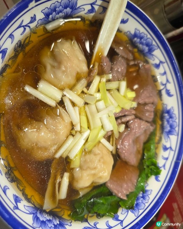雲吞，炸鯪魚球