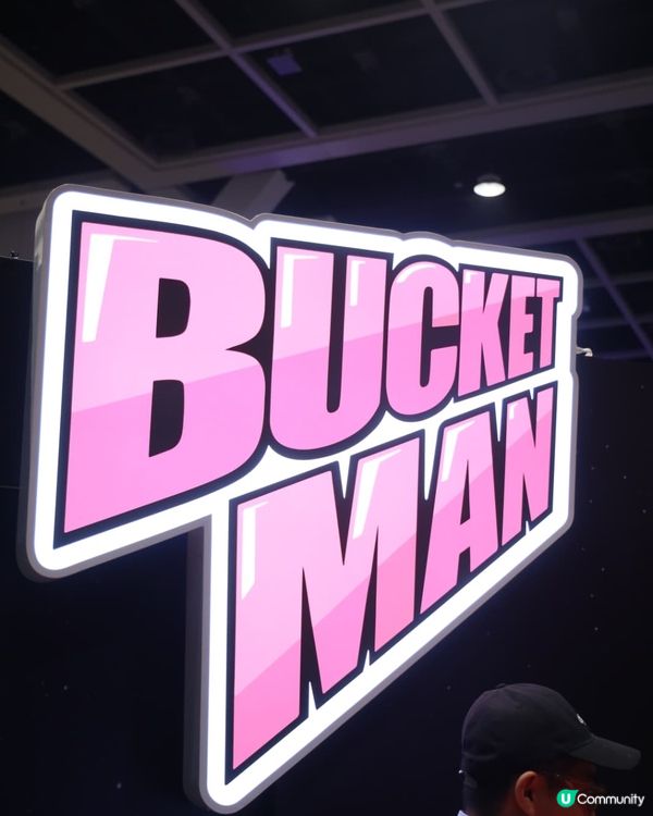 6米高BUCKET MAN+法國賭神降臨Comic Con