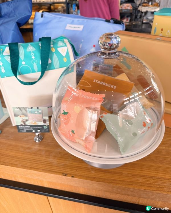 自然與現代美學的Starbucks分店