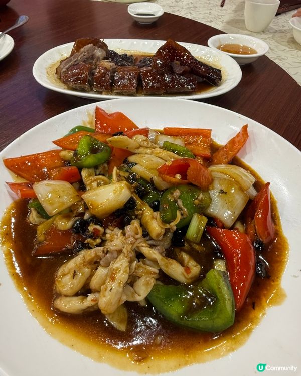 爆脆乳豬！必試蝦禾米釀😋