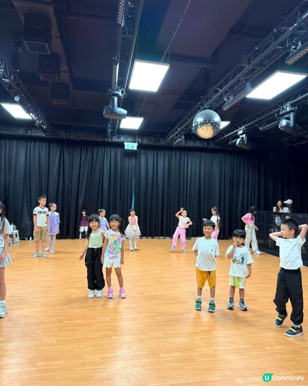 【 K-Pop⚡跳出精彩開心的暑期 】