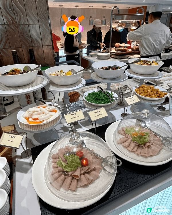 這次去嘗了香港百樂酒店的自助午餐，主題是藥膳料理