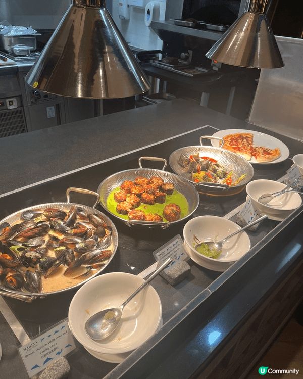 今次喺海洋公園萬豪酒店食自助餐，整體體驗幾好。食物款式好多，...