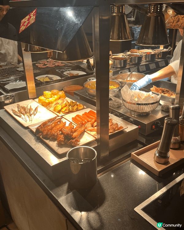 今次喺海洋公園萬豪酒店食自助餐，整體體驗幾好。食物款式好多，...