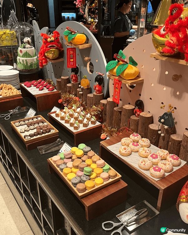 今次喺海洋公園萬豪酒店食自助餐，整體體驗幾好。食物款式好多，...