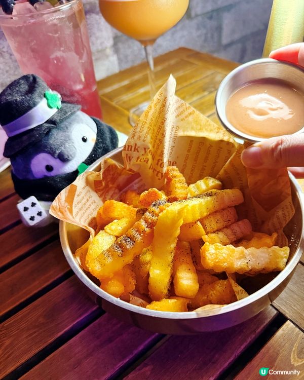 中環必列街打卡位！泰墨尼食匯🥂