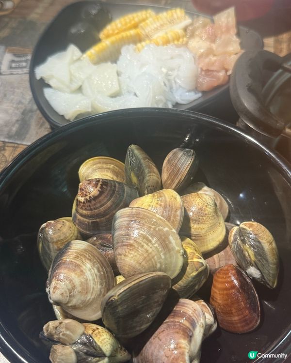 喺旺角彌敦道169元有任食脆肉鯇牛肉牛舌