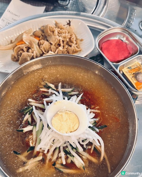 今個星期真係好熱好熱 所以我食咗水冷麵，清爽冰涼微酸嘅湯，既...