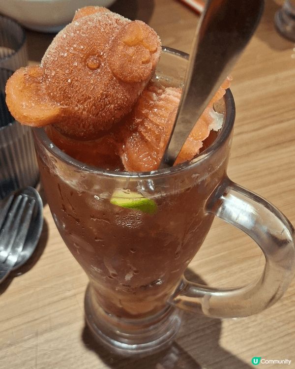 大陸餐廳美食保持水準，飲料非常可愛，價錢合理