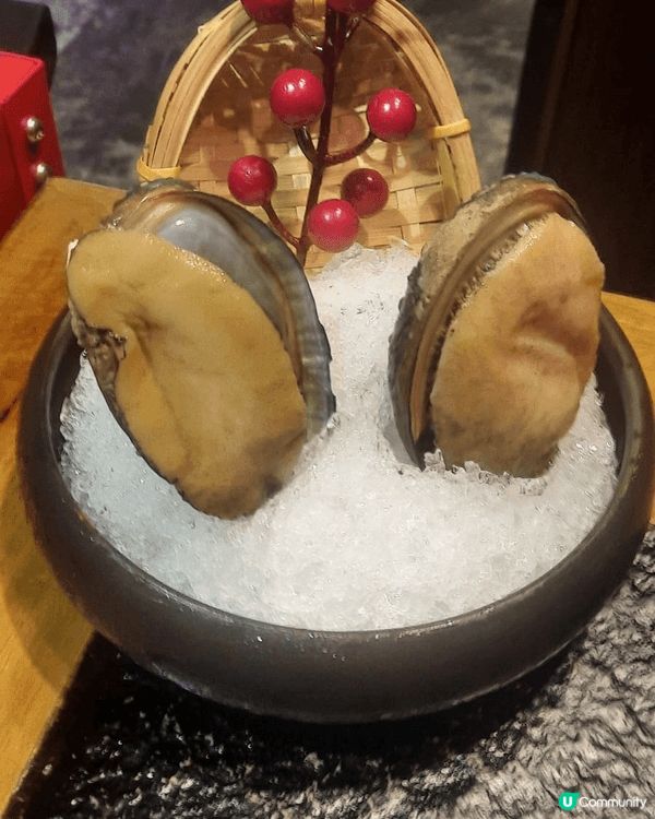 喺「大滾友」食火鍋，真係有種地道又豪邁嘅感覺 😍。湯底滾起嚟...