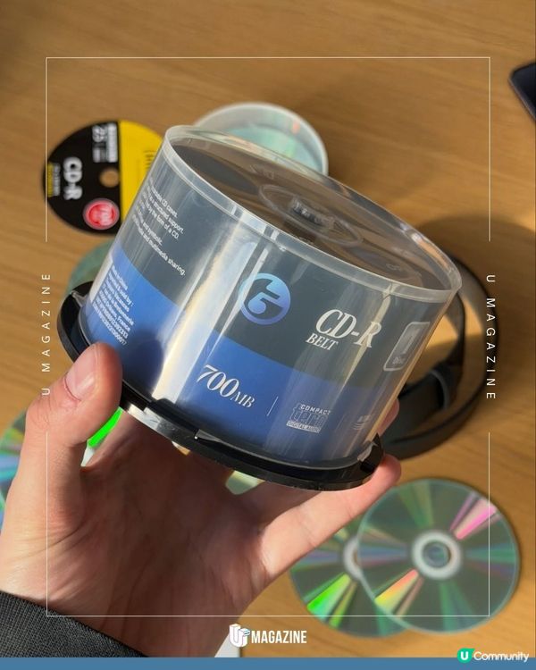 可轉動的CD造型皮帶亮相！自帶雷射光芒、附贈原裝CD-R 包裝盒                                                    