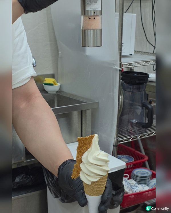 大排檔「愛文生」玩玩新作中西甜品😋 🍦